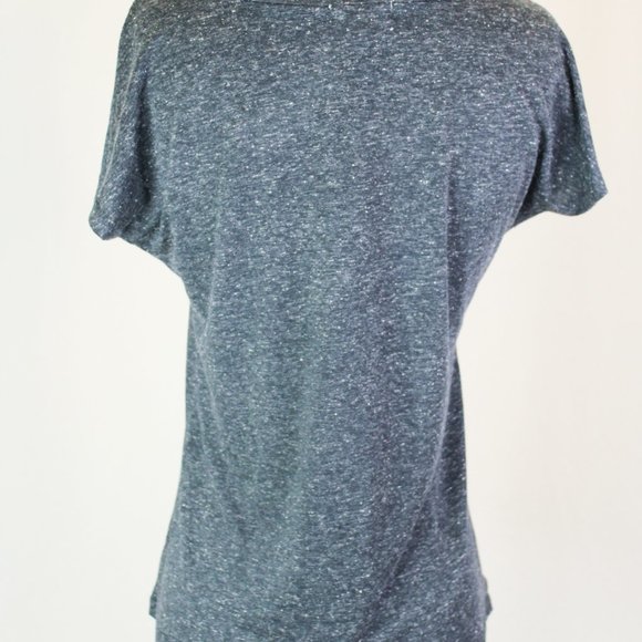 Oui, Oui Monsieur Grey Graphic Tee - Picture 2 of 3